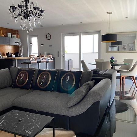 Luxurioeses City Penthouse Friedrichshafen Ngoại thất bức ảnh